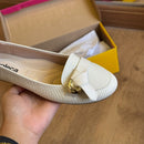 Sapatilha Moleca Detalhe Simples Dourado 5800.115